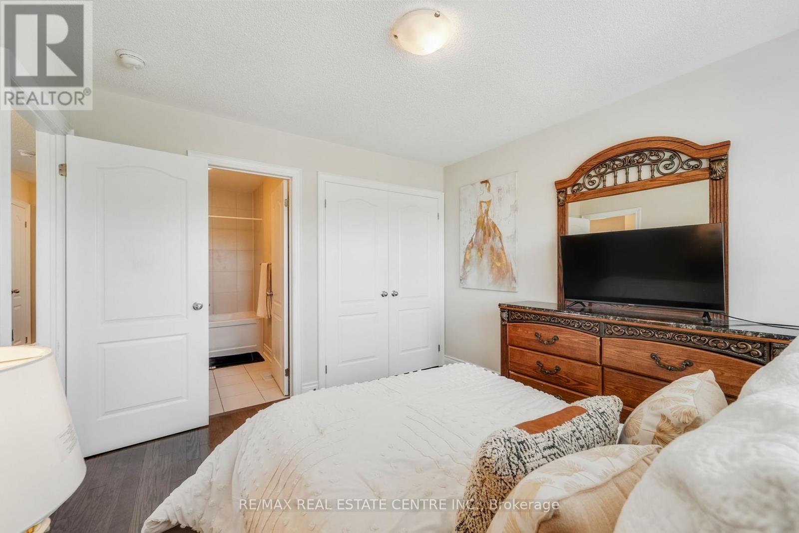 42 Andretti Crescent, Brampton (Credit Valley), Ontario  L6X 5G6 - Photo 21 - W12448330