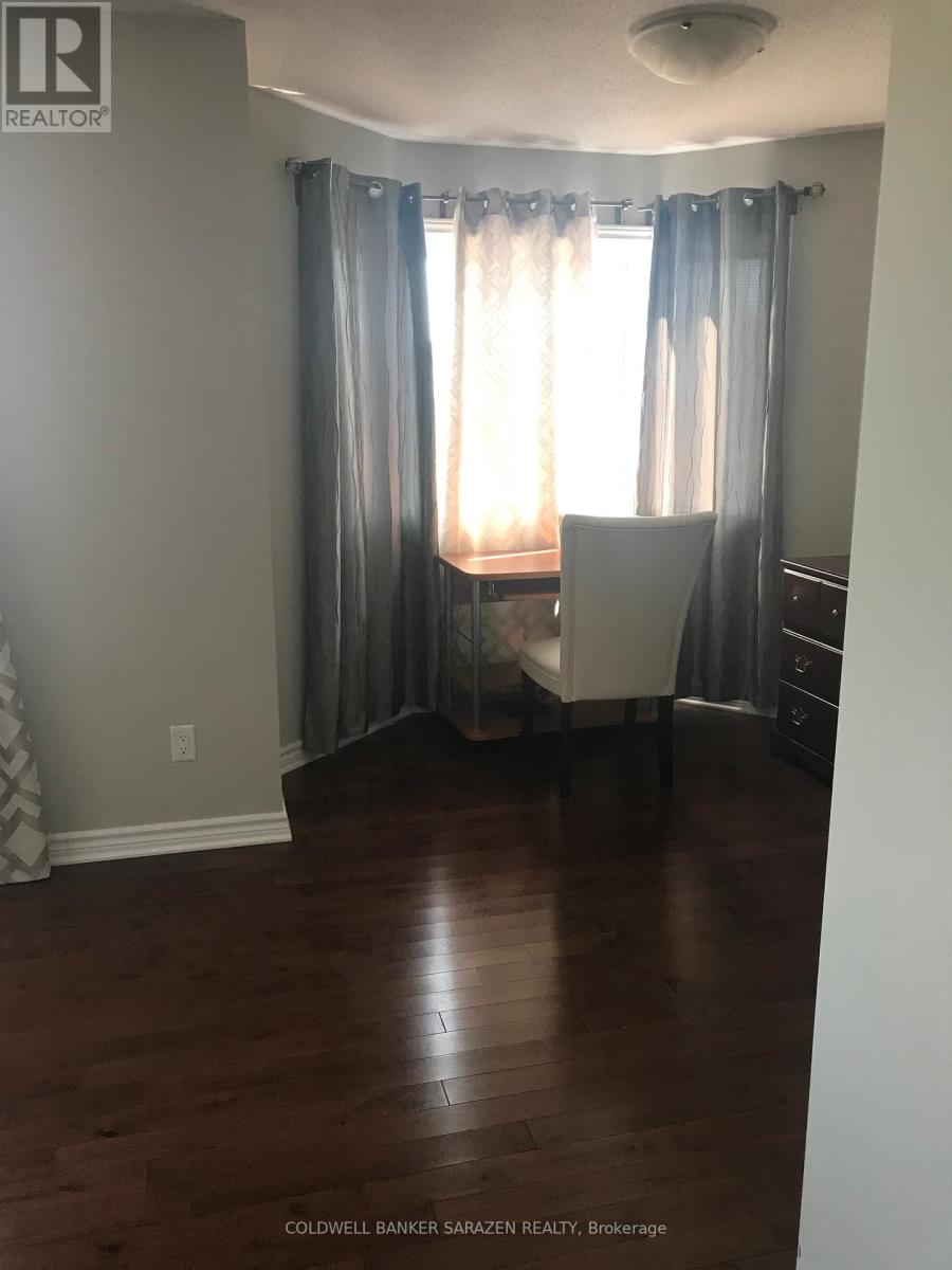 619 Clearbrook Drive, Ottawa, Ontario  K2J 5S2 - Photo 11 - X12448337