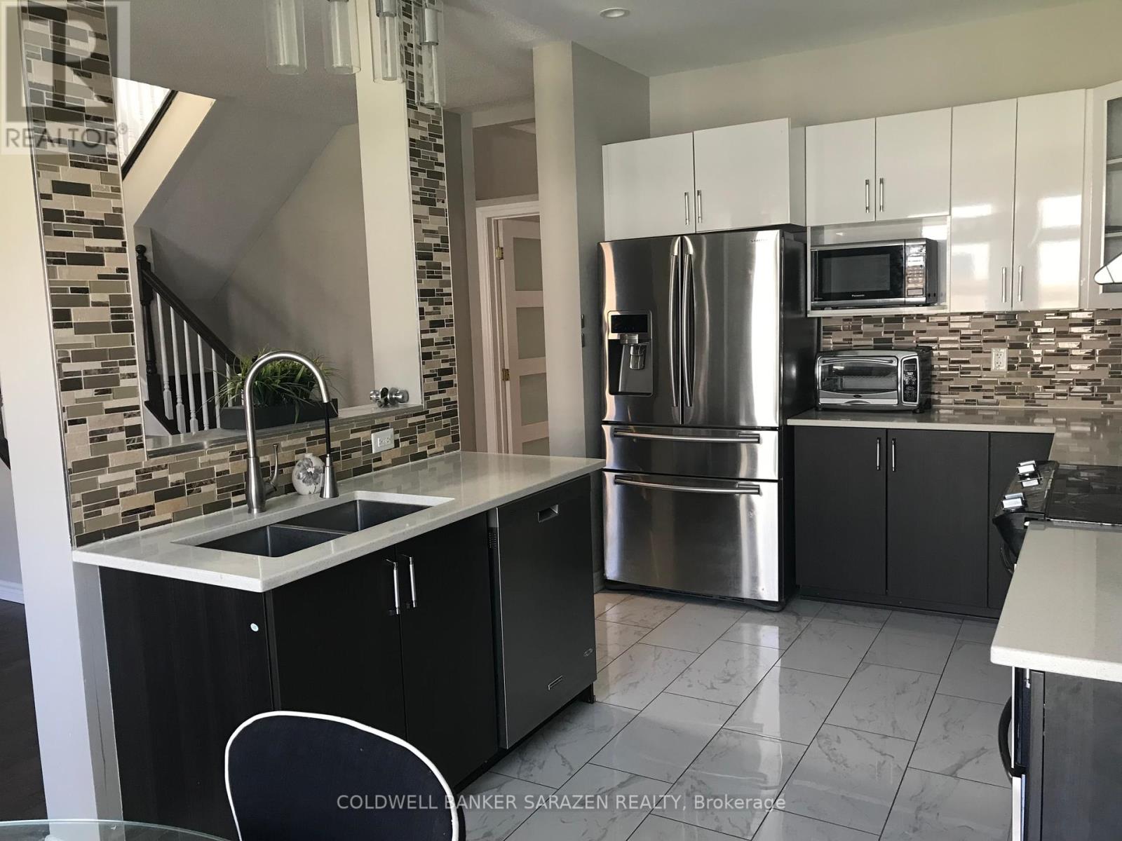 619 Clearbrook Drive, Ottawa, Ontario  K2J 5S2 - Photo 7 - X12448337