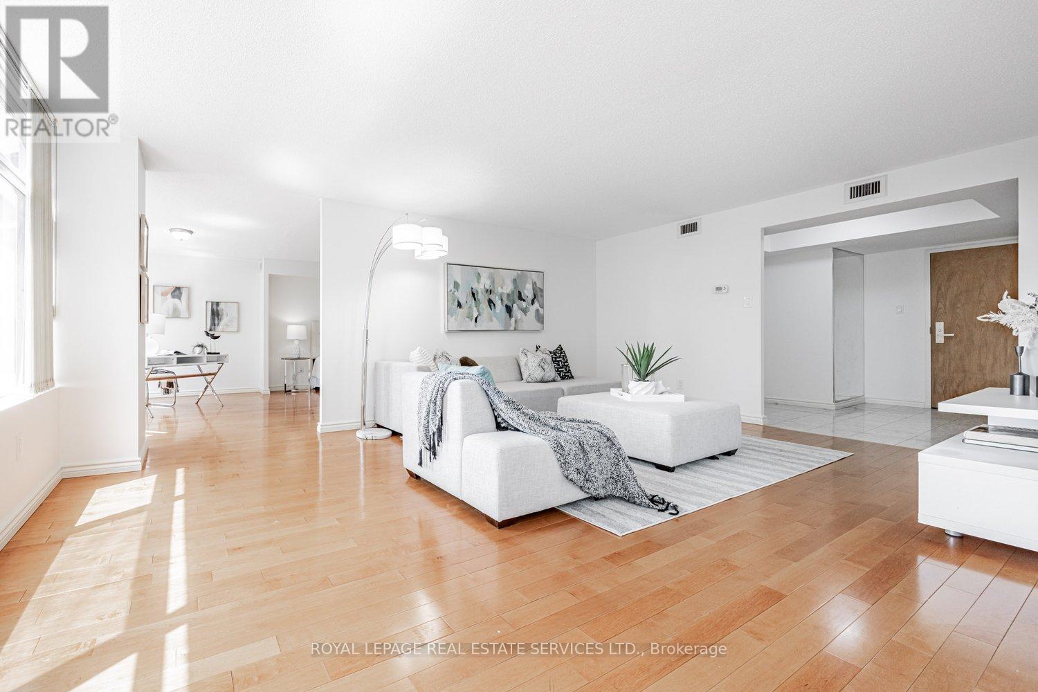501 - 900 Yonge Street, Toronto, Ontario  M4W 3P5 - Photo 15 - C12448267