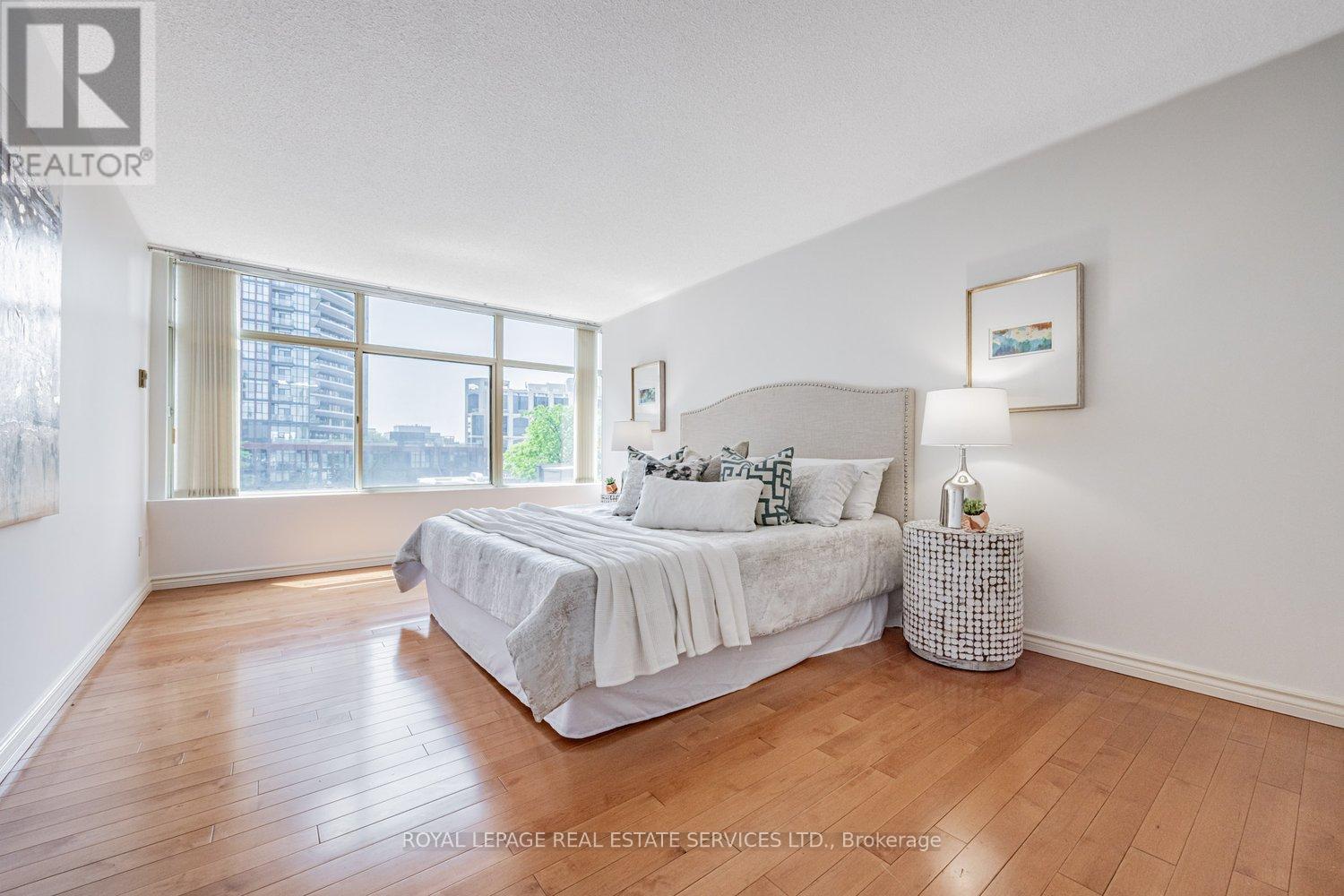 501 - 900 Yonge Street, Toronto, Ontario  M4W 3P5 - Photo 17 - C12448267