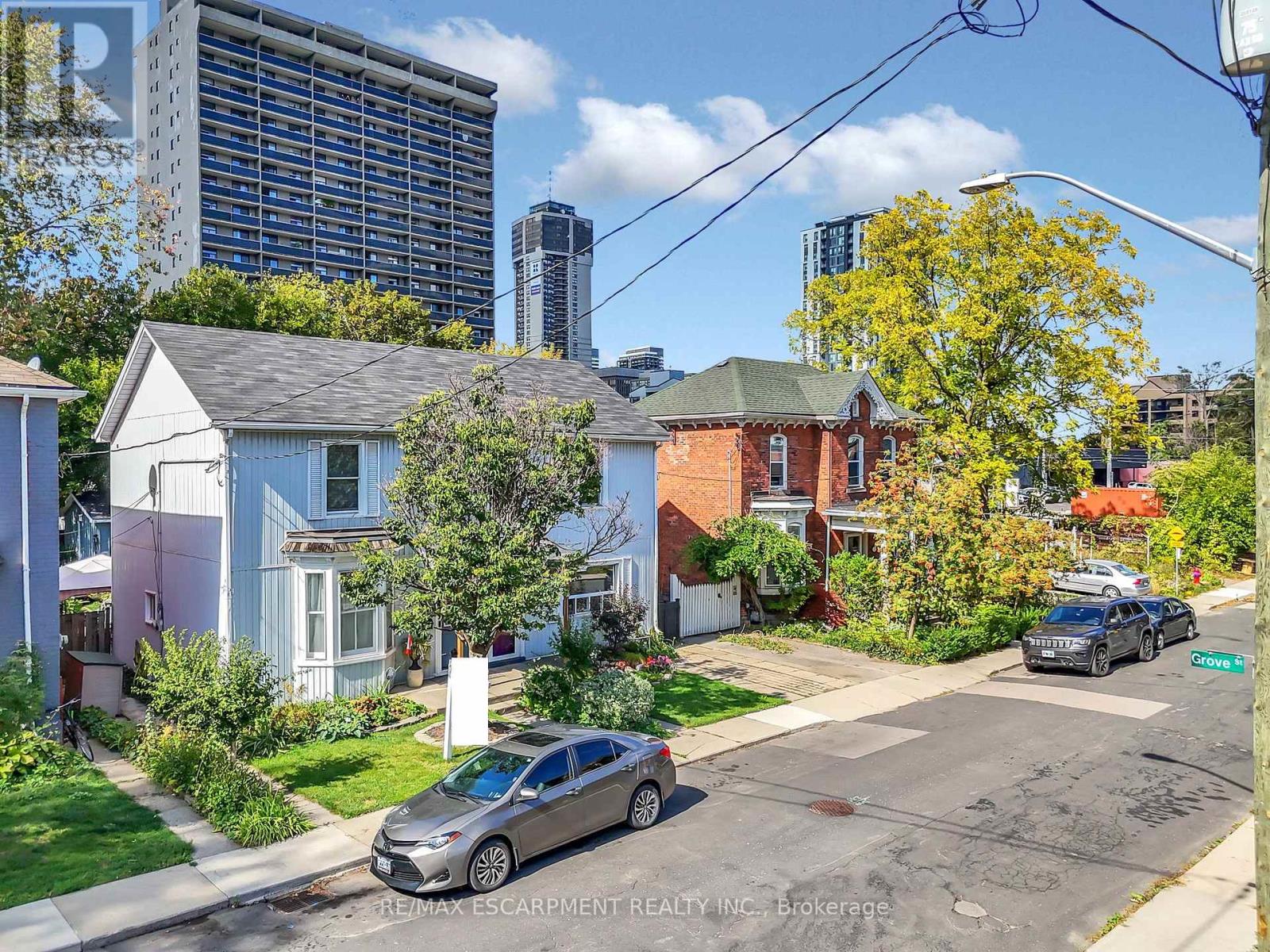 22 Liberty Street, Hamilton (Corktown), Ontario  L8N 2N6 - Photo 5 - X12448312