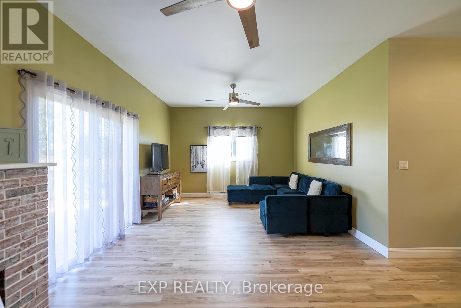940 Hutchinson Road, Haldimand (Dunnville), Ontario  N0A 1K0 - Photo 14 - X12448314