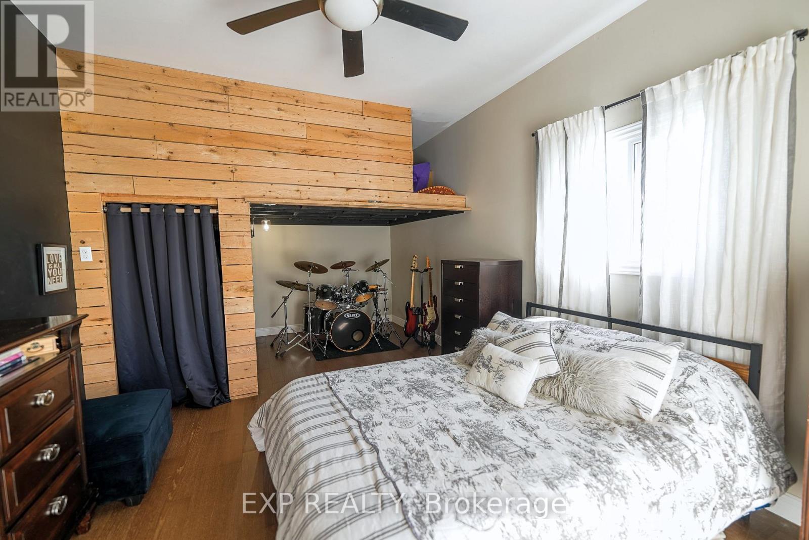 940 Hutchinson Road, Haldimand (Dunnville), Ontario  N0A 1K0 - Photo 15 - X12448314