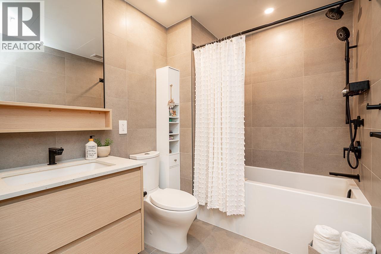 202 310 Salter Street, New Westminster, British Columbia  V3M 0N7 - Photo 19 - R3055973