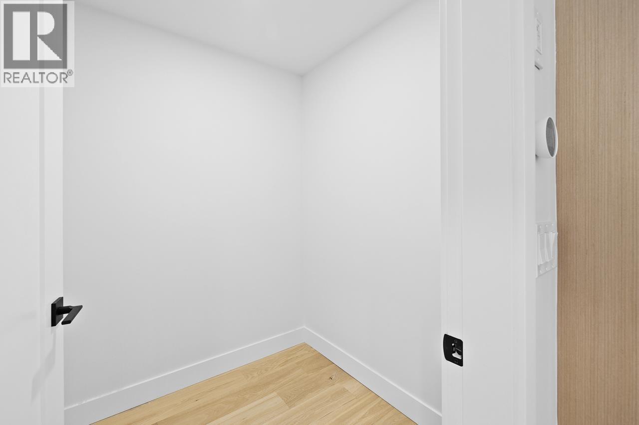 4542 Quebec Street, Vancouver, British Columbia  V5V 3L9 - Photo 27 - R3055981