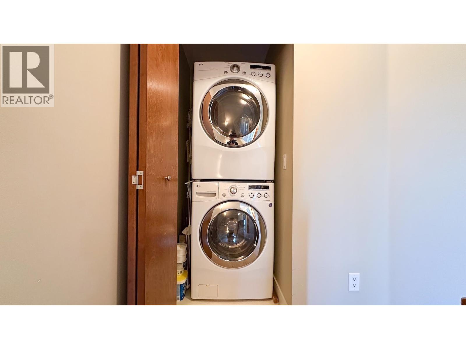 22 3788 Laurel Street, Burnaby, British Columbia  V5G 1M7 - Photo 23 - R3056001