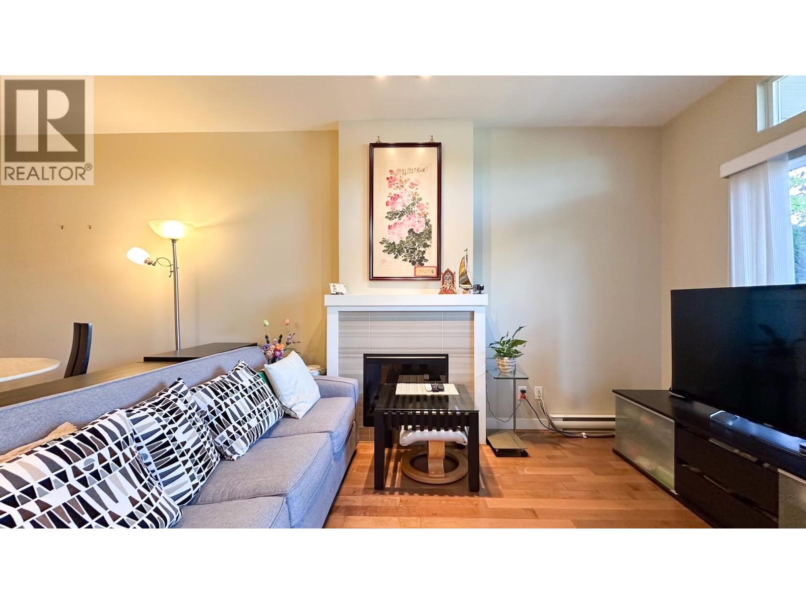 22 3788 Laurel Street, Burnaby, British Columbia  V5G 1M7 - Photo 7 - R3056001