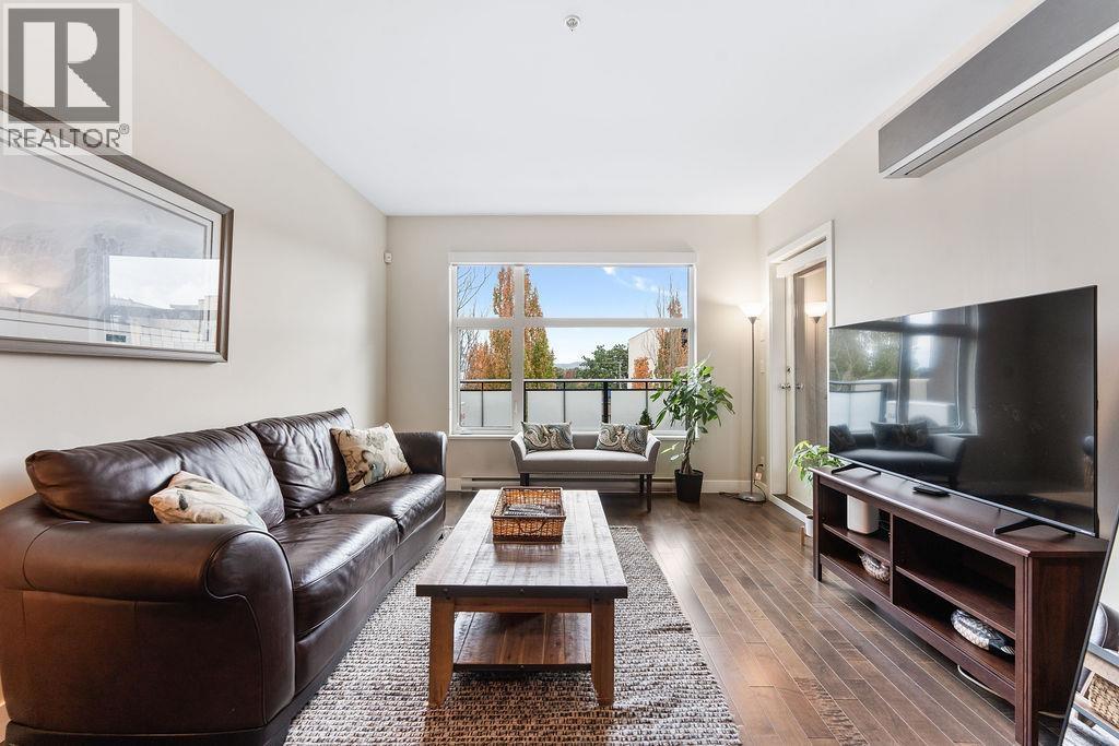 301 4570 Hastings Street, Burnaby, British Columbia  V5C 0E8 - Photo 15 - R3056014