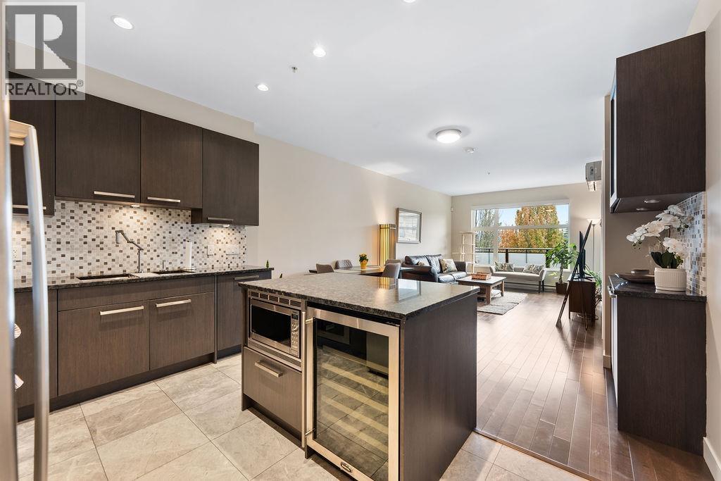 301 4570 Hastings Street, Burnaby, British Columbia  V5C 0E8 - Photo 5 - R3056014