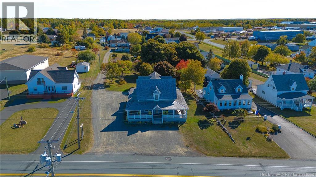 142 Saint-Pierre E Boulevard, Caraquet, New Brunswick  E1W 1B1 - Photo 36 - NB127893