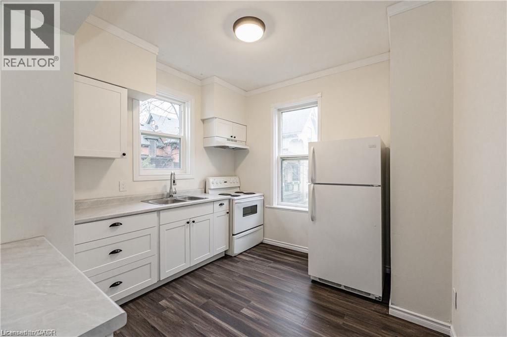 17 Hilda Place, Kitchener, Ontario  N2G 1K4 - Photo 7 - 40776931