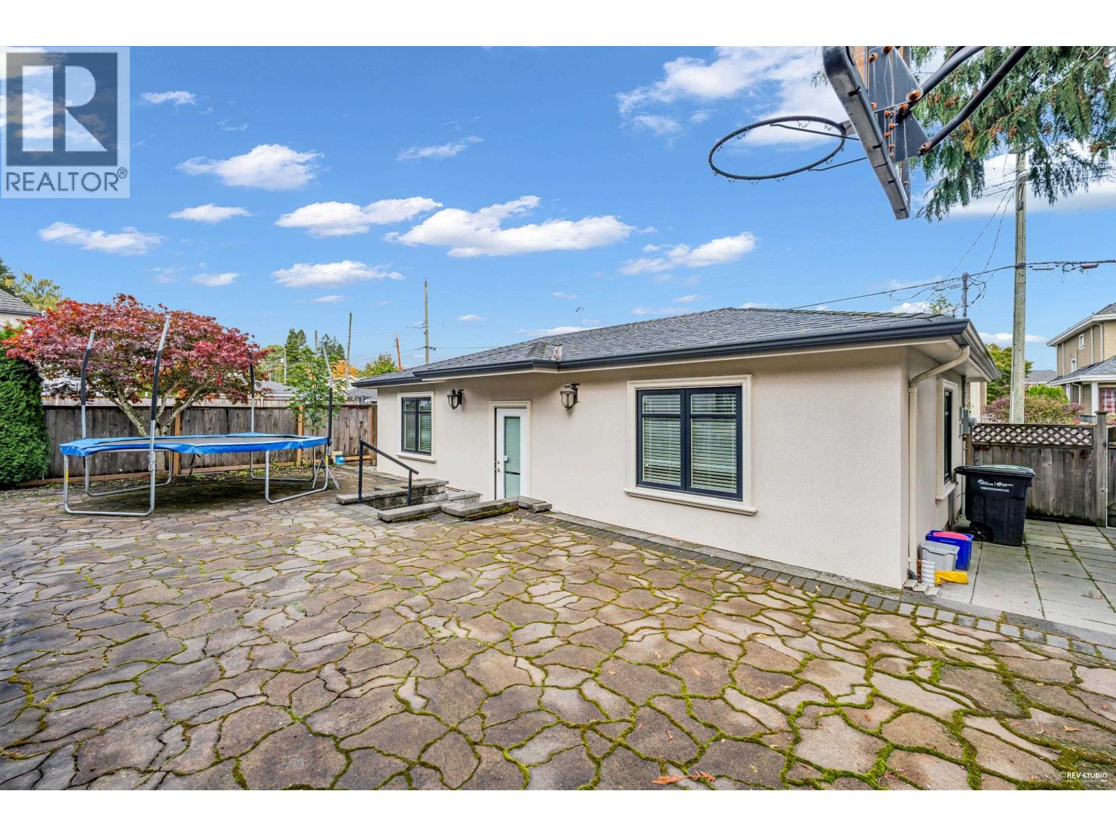 2653 Mcbain Avenue, Vancouver, British Columbia  V6L 2C7 - Photo 36 - R3056024