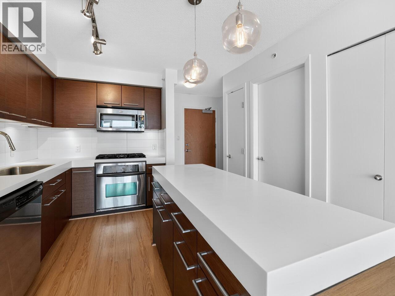 1007 2770 Sophia Street, Vancouver, British Columbia  V5T 0A4 - Photo 6 - R3048212