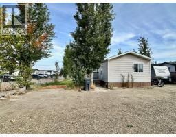 8, 310 Railway Avenue, Duchess, Ca