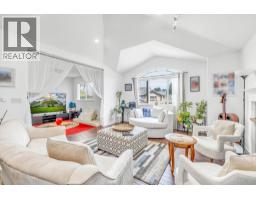 20558 122 AVENUE, Maple Ridge, British Columbia