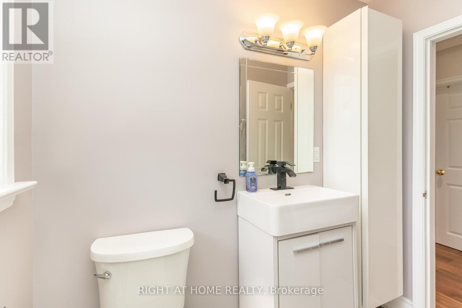 63 Allonsius Drive, Toronto, Ontario  M9C 3N6 - Photo 12 - W12448210