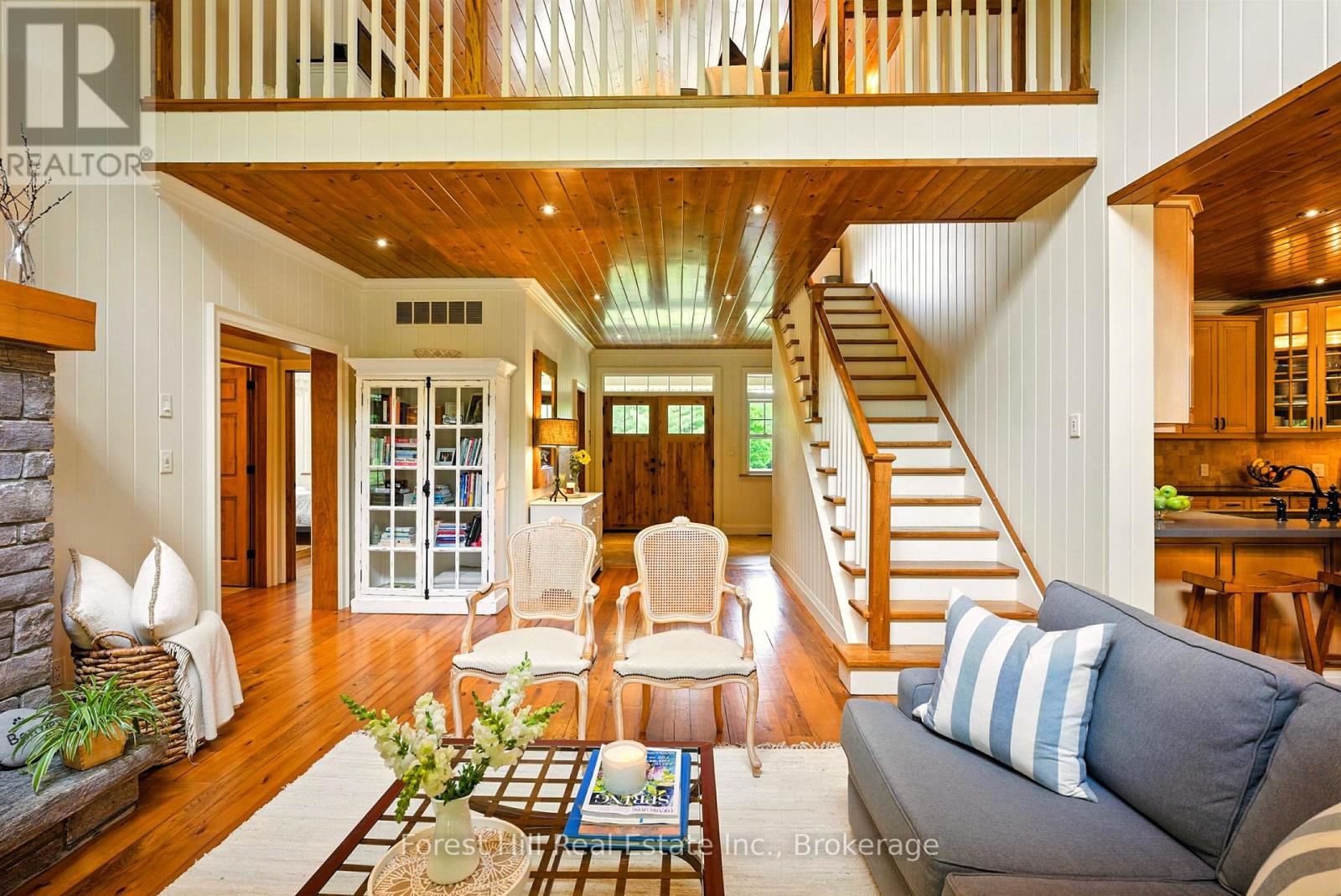 1474 Etwell Road, Huntsville, Ontario  P1H 2J2 - Photo 4 - X12438715