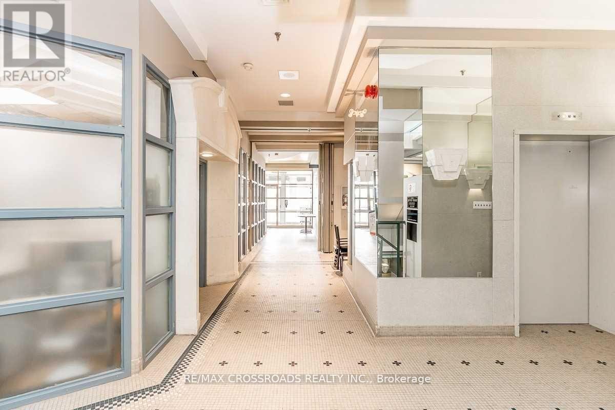 Lld - 50 Dunlop Street, Barrie, Ontario  L4M 6J9 - Photo 8 - S12448350