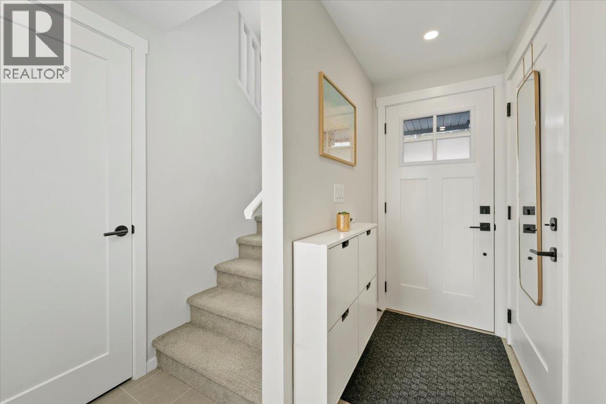 107 258 Hart Street, Coquitlam, British Columbia  V3K 1R4 - Photo 4 - R3055998