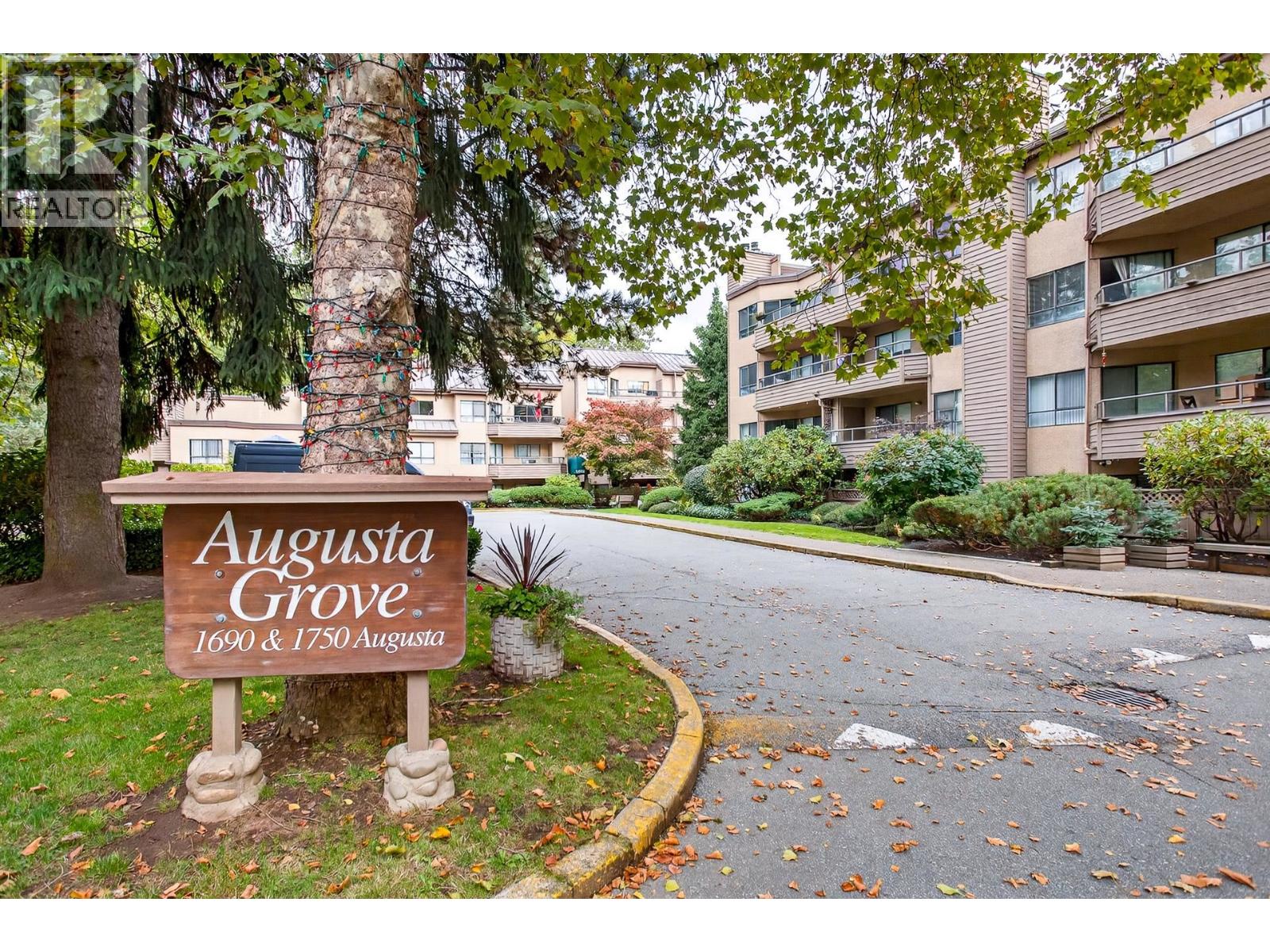 308 1690 Augusta Avenue, Burnaby, British Columbia  V5A 2V6 - Photo 1 - R3055466
