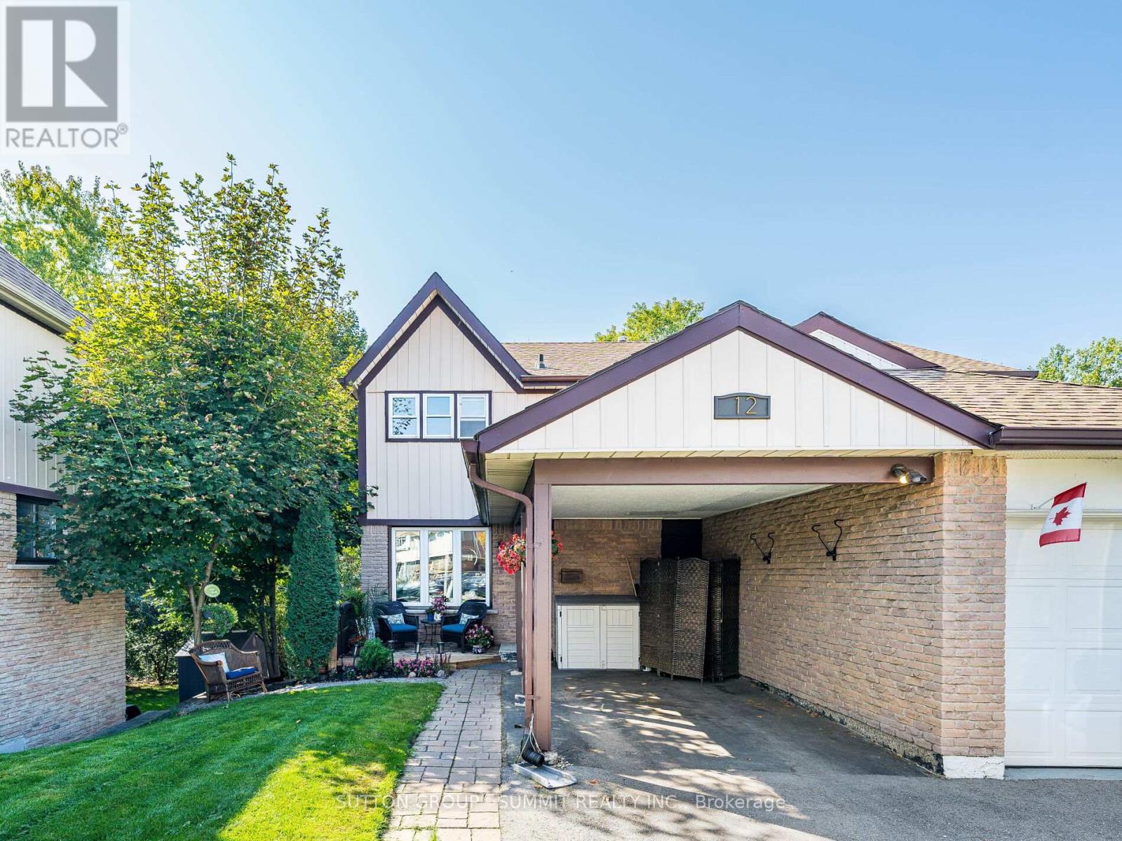 12 PONTIAC COURT, Brampton, Ontario