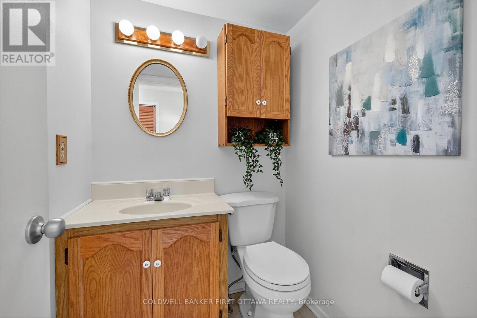 1242 - 1242 Lassiter Terrace W, Ottawa, Ontario  K1J 8N1 - Photo 14 - X12448356