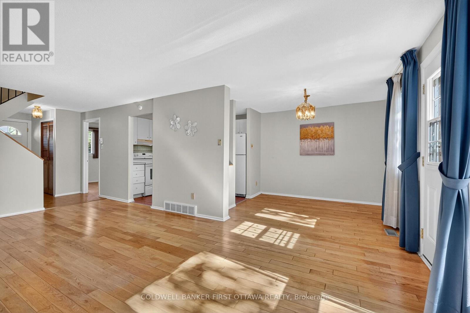 1242 - 1242 Lassiter Terrace W, Ottawa, Ontario  K1J 8N1 - Photo 8 - X12448356