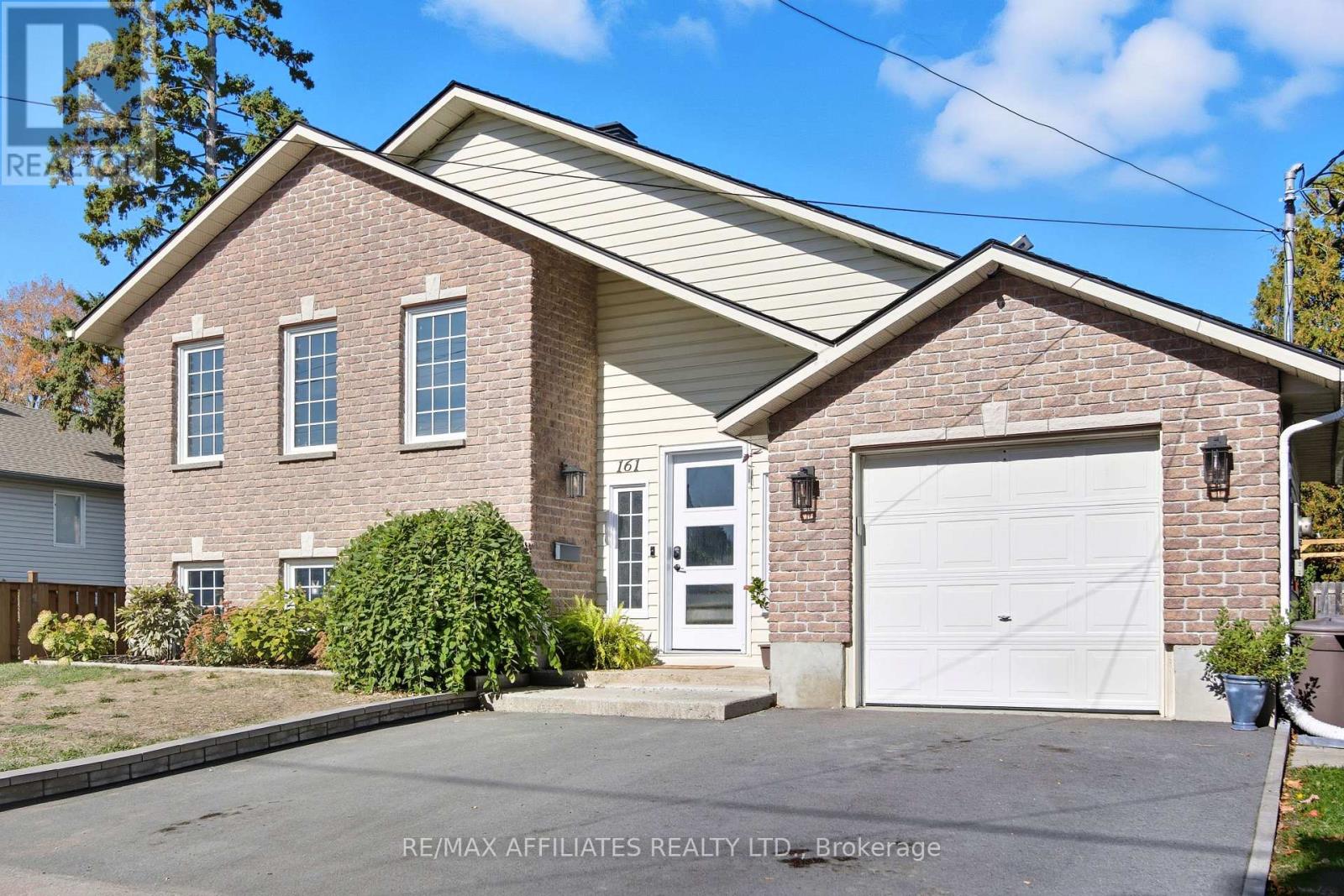 161 HENRY STREET, Carleton Place, Ontario