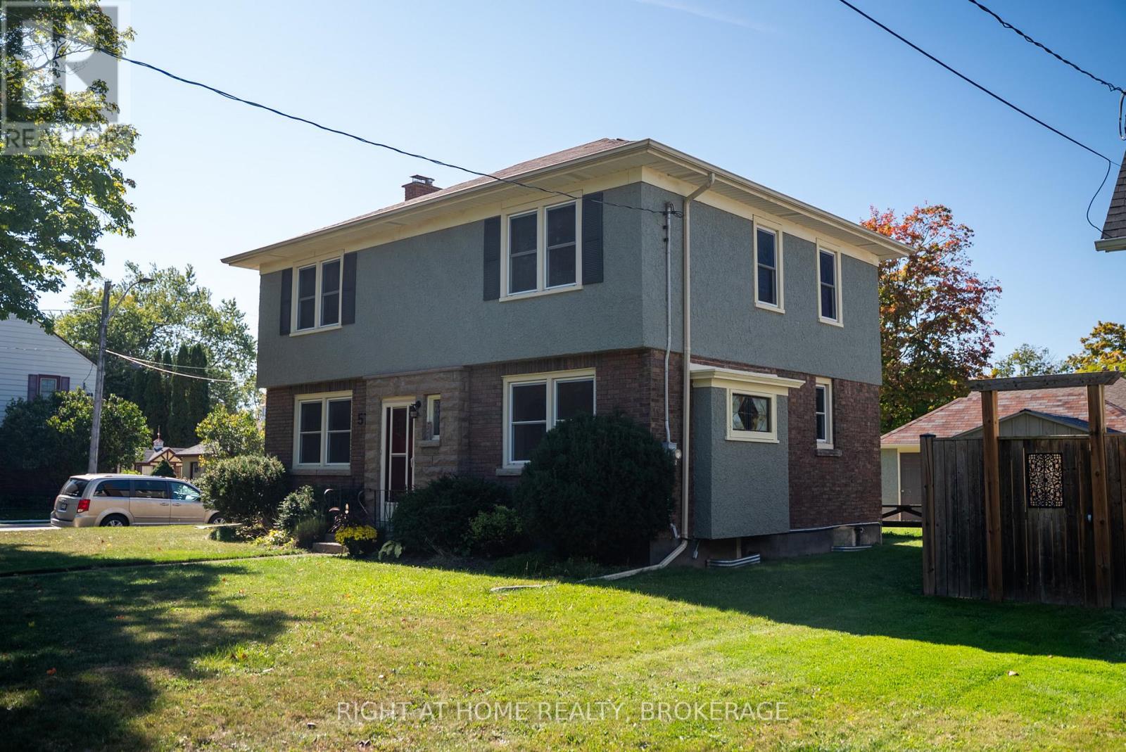57 EDGAR STREET, Welland, Ontario