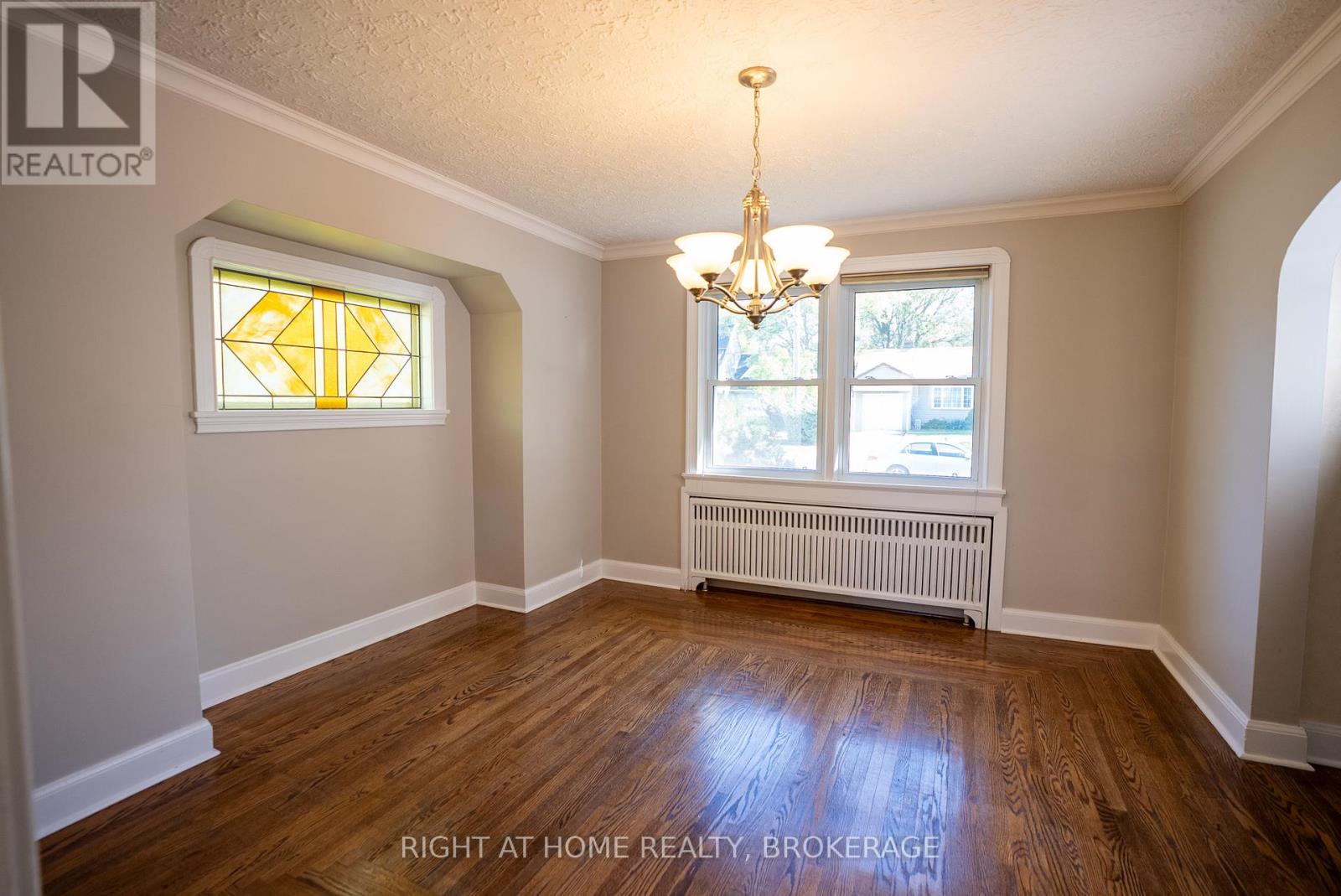 57 Edgar Street, Welland, Ontario  L3C 1S6 - Photo 24 - X12448383