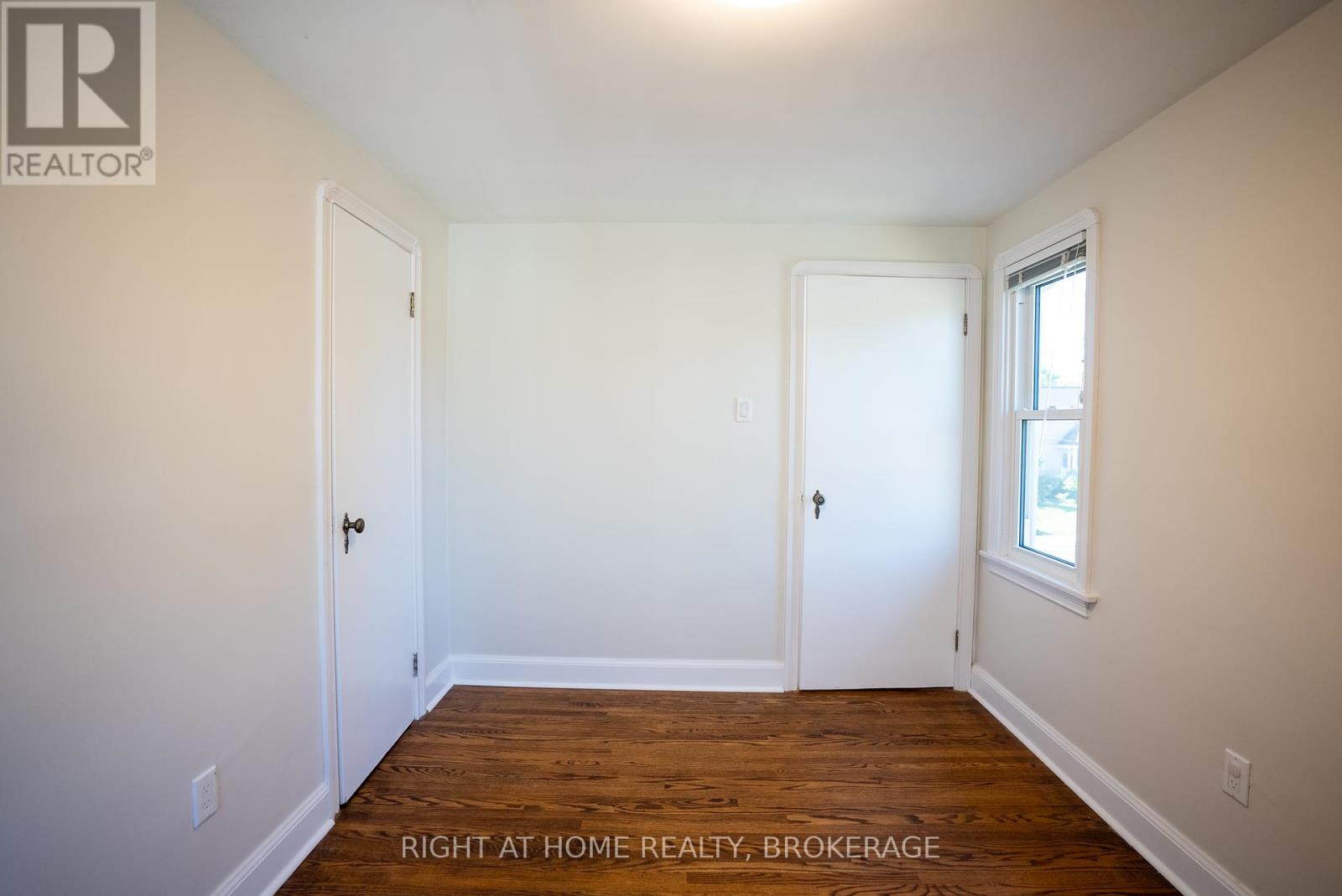57 Edgar Street, Welland, Ontario  L3C 1S6 - Photo 45 - X12448383