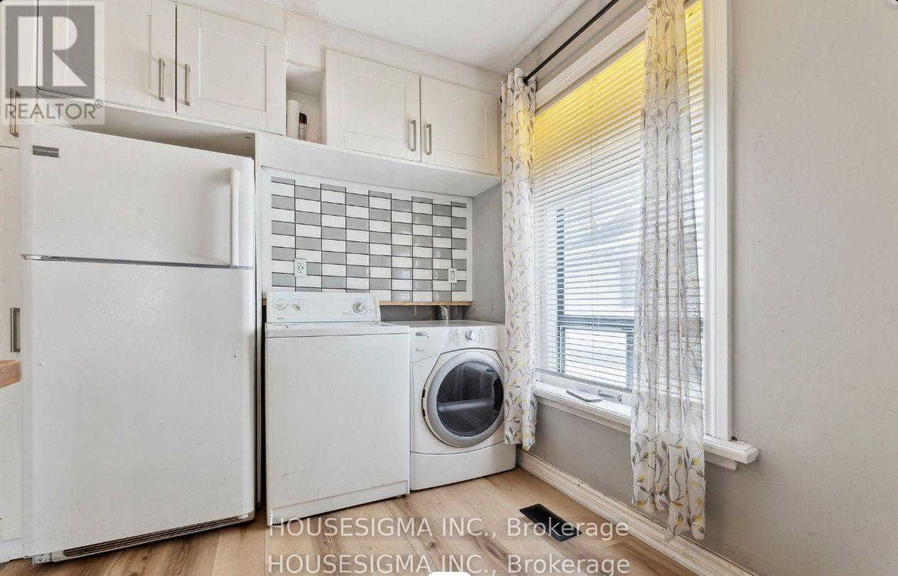 635 Brown Street, Peterborough, Ontario  K9J 4K6 - Photo 13 - X12448339