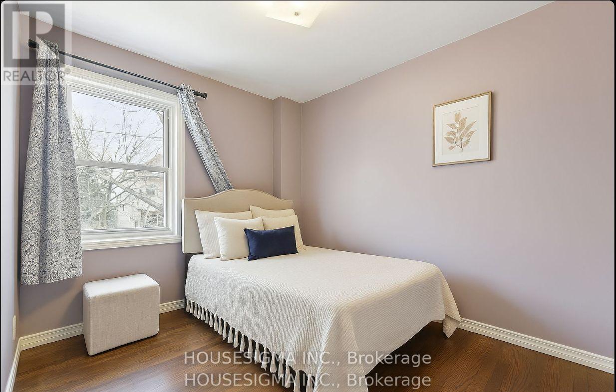 635 Brown Street, Peterborough, Ontario  K9J 4K6 - Photo 18 - X12448339