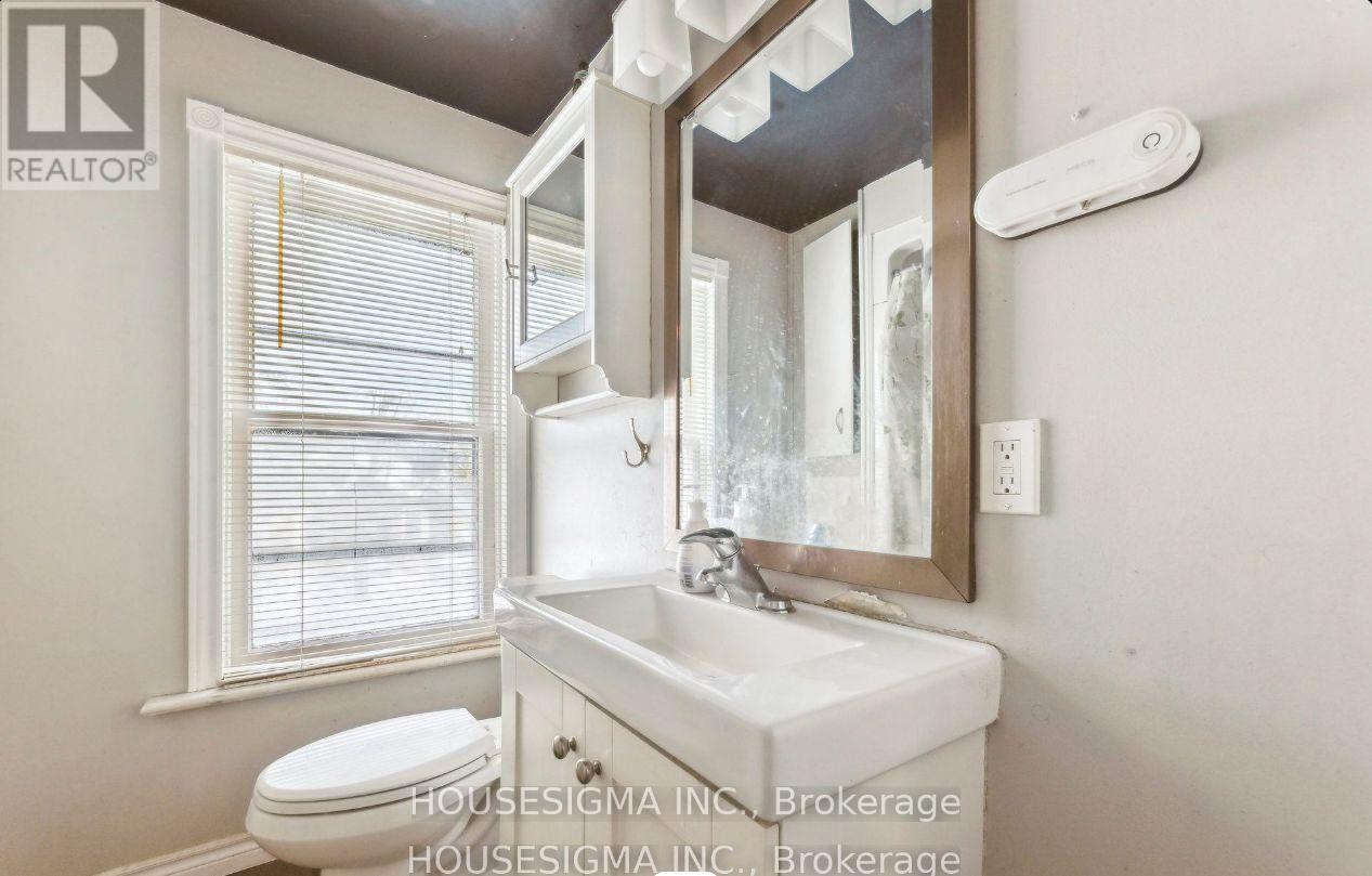 635 Brown Street, Peterborough, Ontario  K9J 4K6 - Photo 19 - X12448339