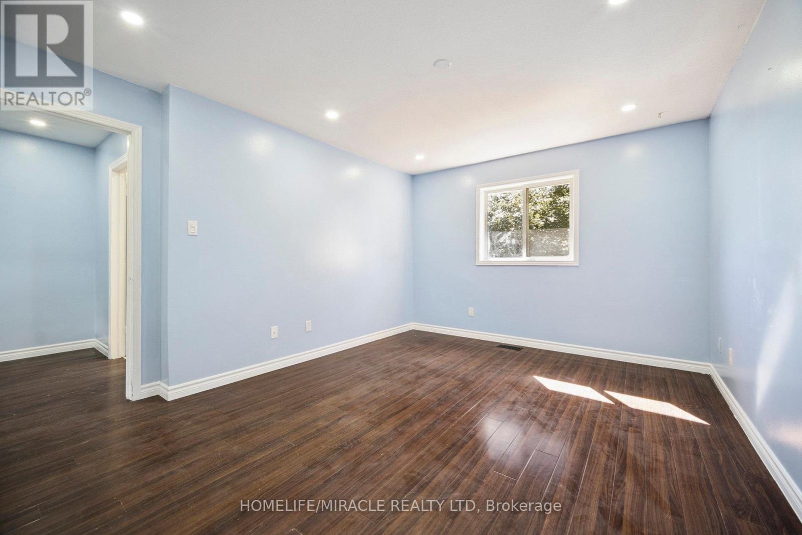 1785 Marconi Boulevard, London East, Ontario  N5V 4T9 - Photo 16 - X12448346