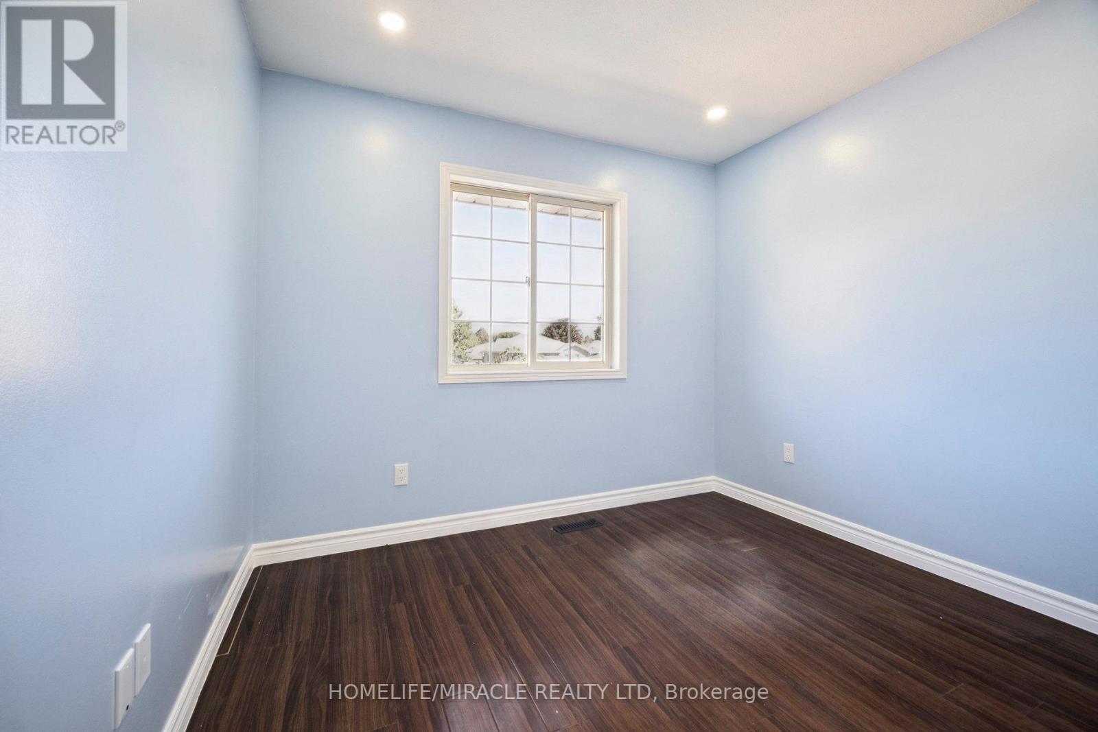 1785 Marconi Boulevard, London East, Ontario  N5V 4T9 - Photo 19 - X12448346
