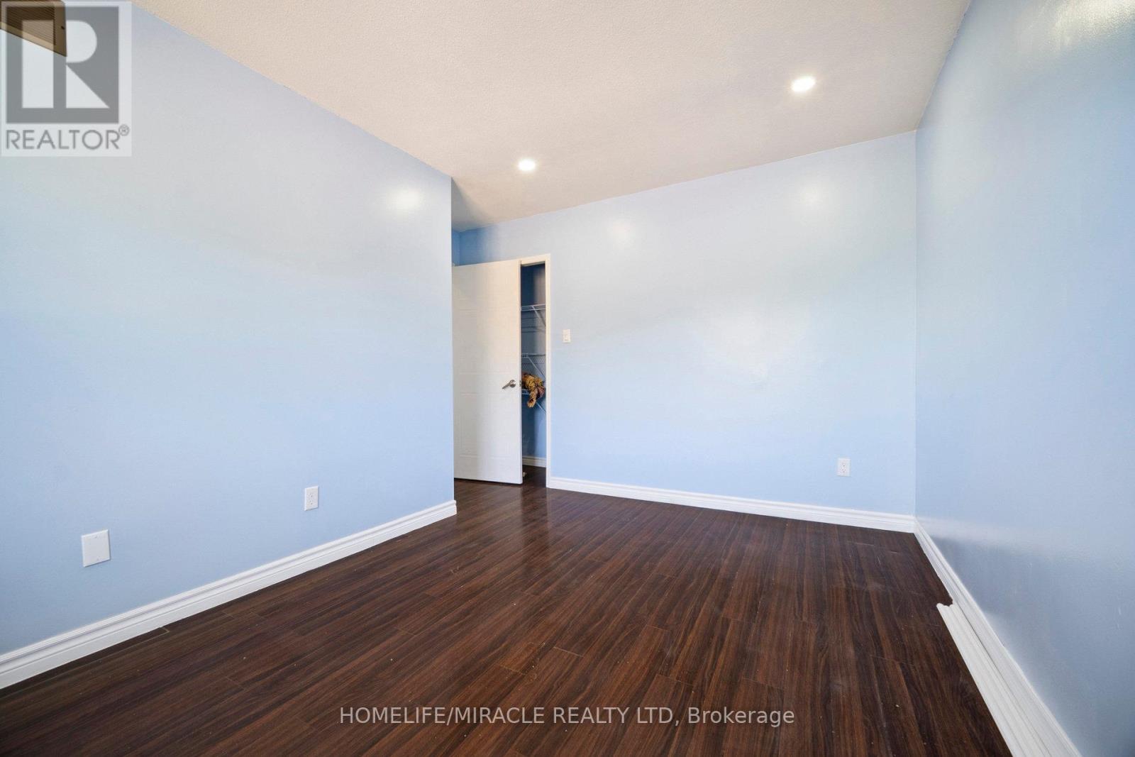 1785 Marconi Boulevard, London East, Ontario  N5V 4T9 - Photo 23 - X12448346