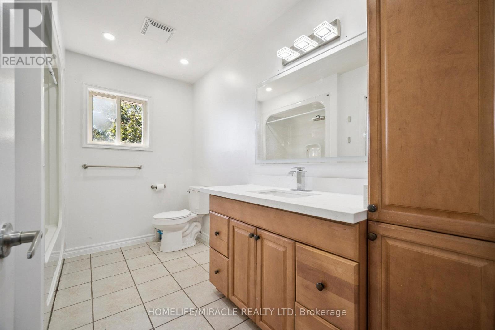 1785 Marconi Boulevard, London East, Ontario  N5V 4T9 - Photo 25 - X12448346