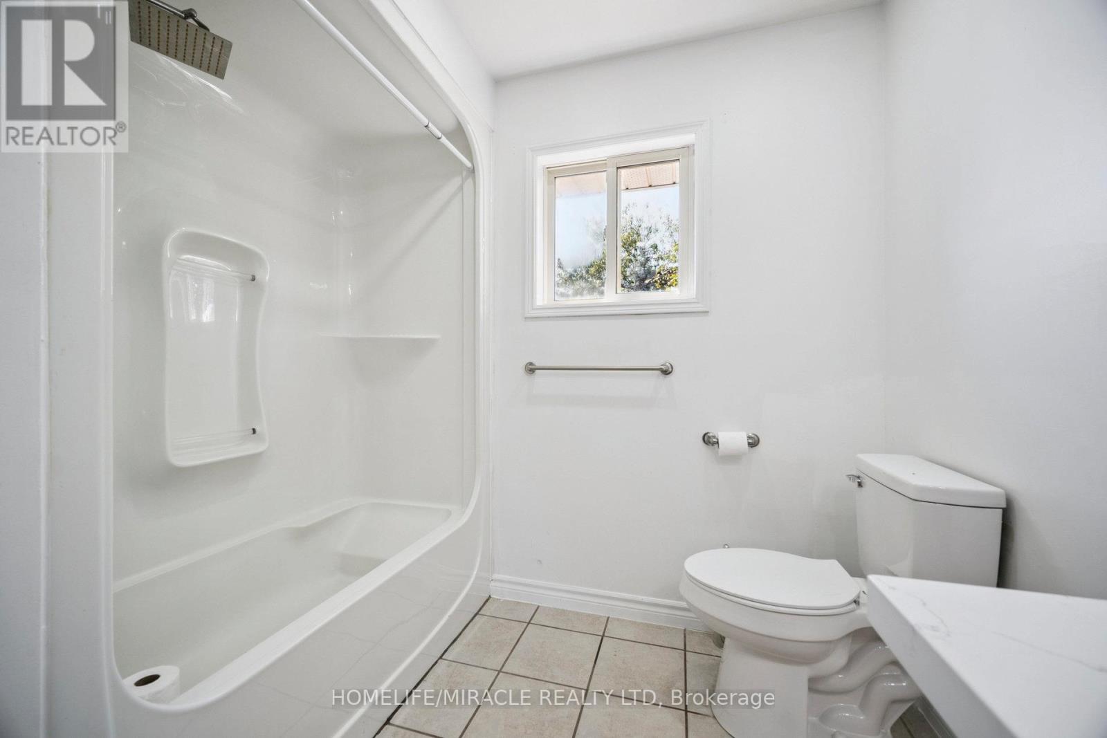 1785 Marconi Boulevard, London East, Ontario  N5V 4T9 - Photo 26 - X12448346