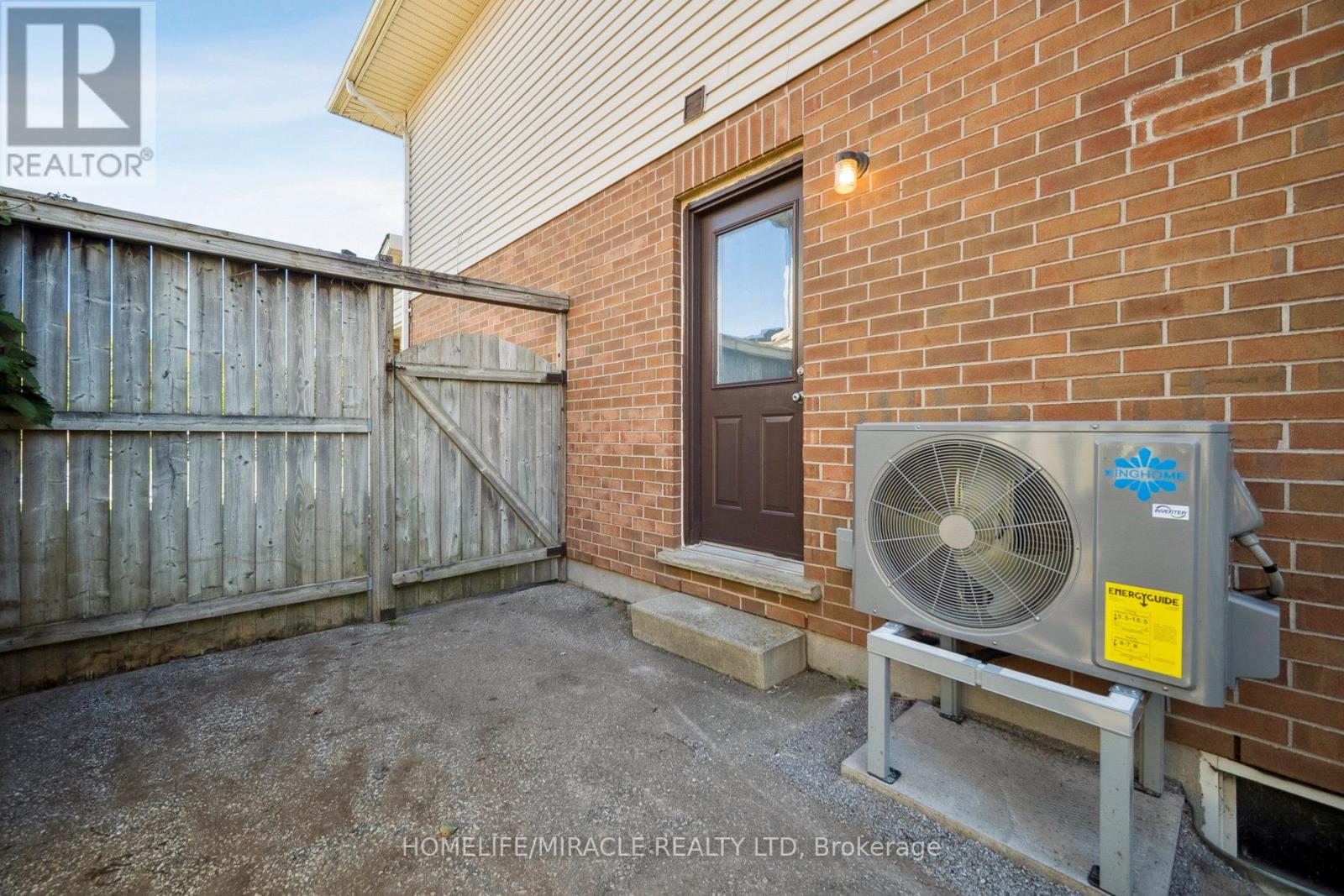 1785 Marconi Boulevard, London East, Ontario  N5V 4T9 - Photo 27 - X12448346