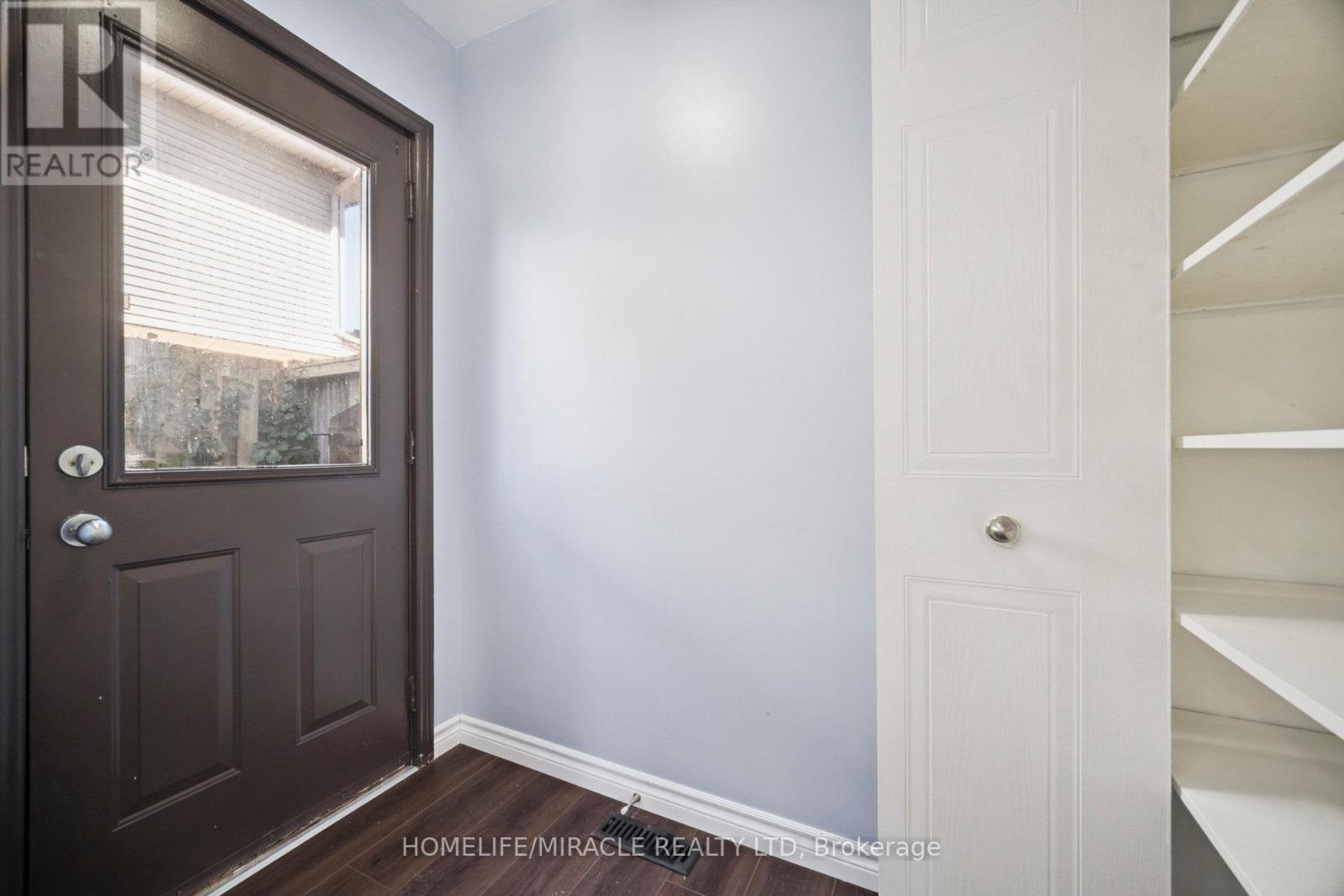 1785 Marconi Boulevard, London East, Ontario  N5V 4T9 - Photo 5 - X12448346