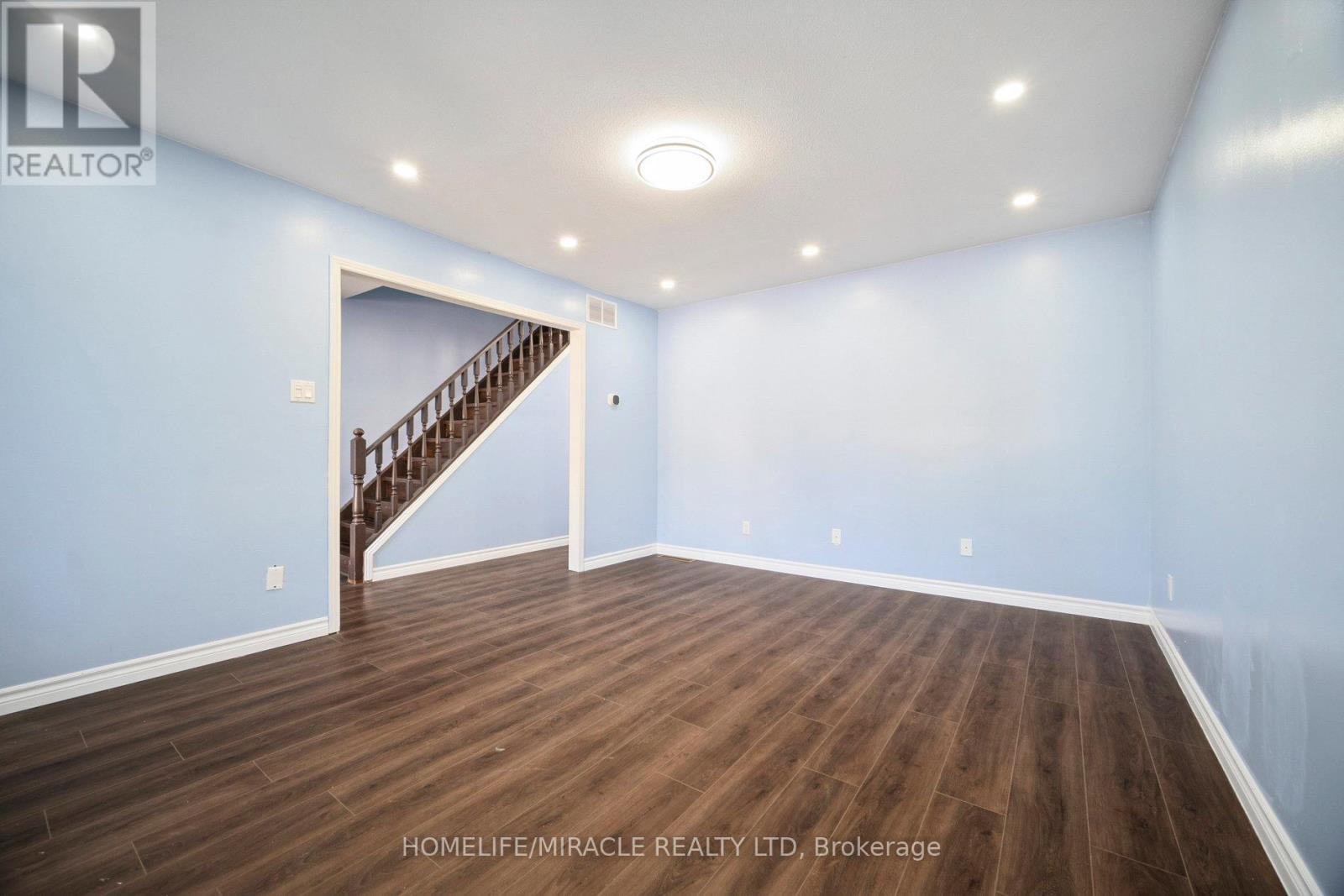 1785 Marconi Boulevard, London East, Ontario  N5V 4T9 - Photo 9 - X12448346