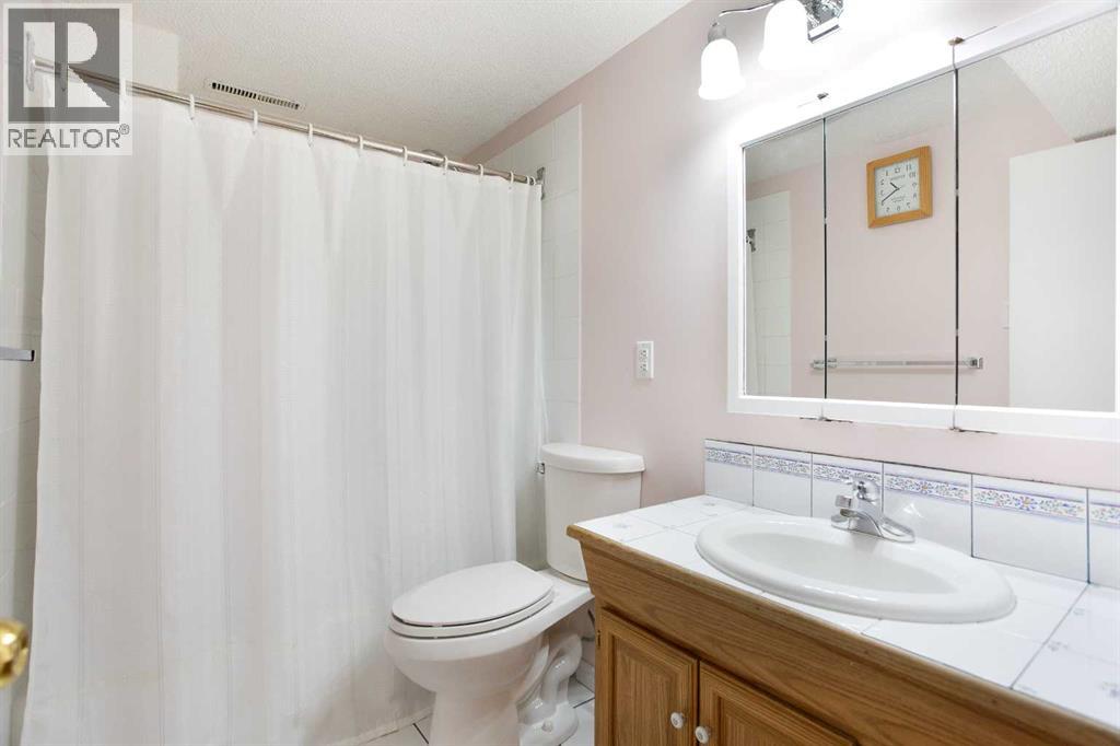 724 Wilton Place Se, Calgary, Alberta  T2J 2G3 - Photo 38 - A2259926
