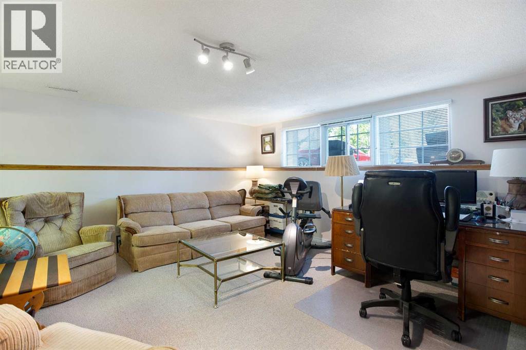 724 Wilton Place Se, Calgary, Alberta  T2J 2G3 - Photo 33 - A2259926