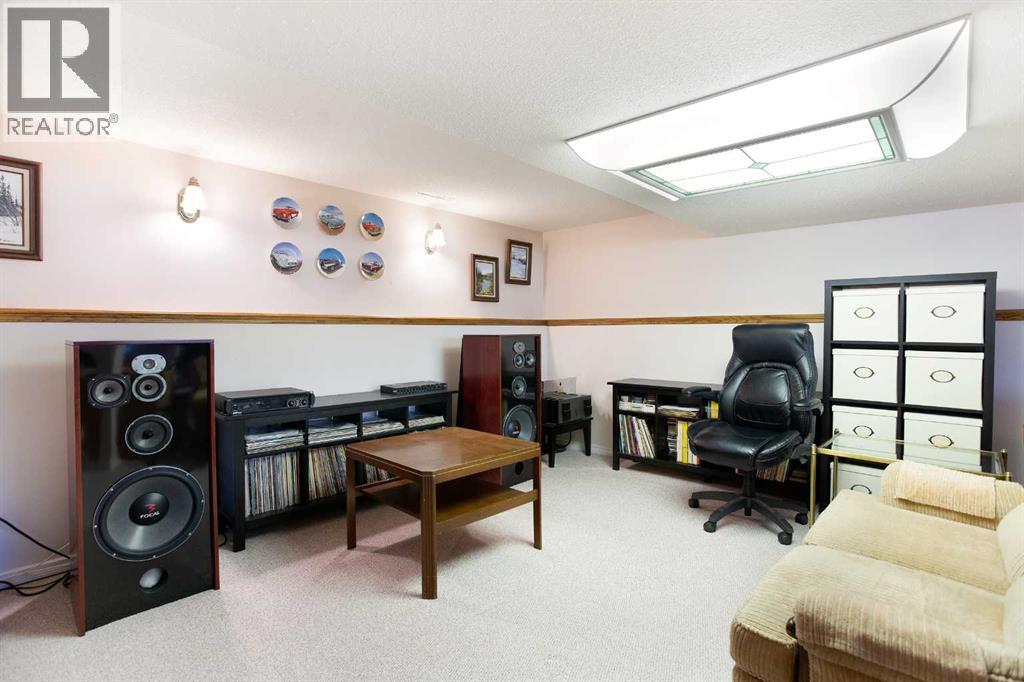724 Wilton Place Se, Calgary, Alberta  T2J 2G3 - Photo 35 - A2259926