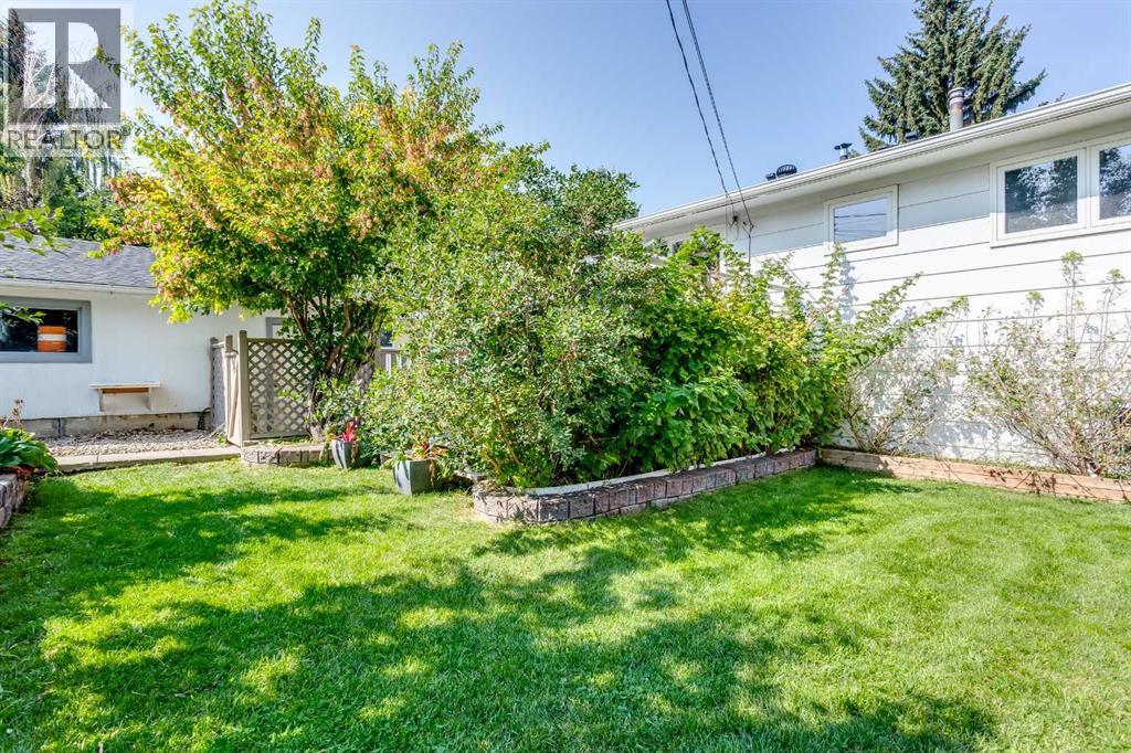 724 Wilton Place Se, Calgary, Alberta  T2J 2G3 - Photo 8 - A2259926