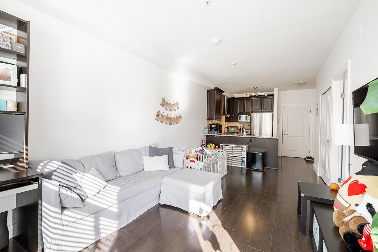 313 6480 195a Street, Surrey, British Columbia  V4N 6P1 - Photo 10 - R3055946