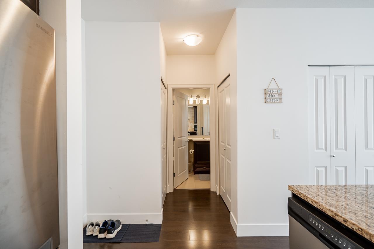 313 6480 195a Street, Surrey, British Columbia  V4N 6P1 - Photo 18 - R3055946