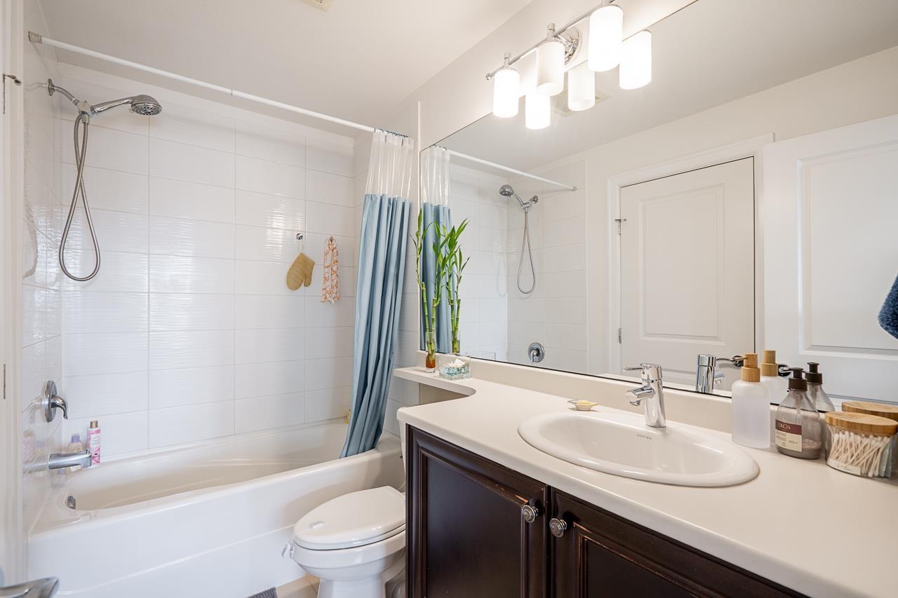 313 6480 195a Street, Surrey, British Columbia  V4N 6P1 - Photo 23 - R3055946